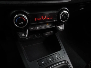 Хетчбэк Kia Rio X-Line 2019 года, 1499000 рублей, Воронеж