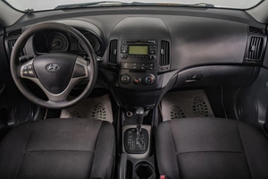 Хетчбэк Hyundai i30 2010 года, 799000 рублей, Томск