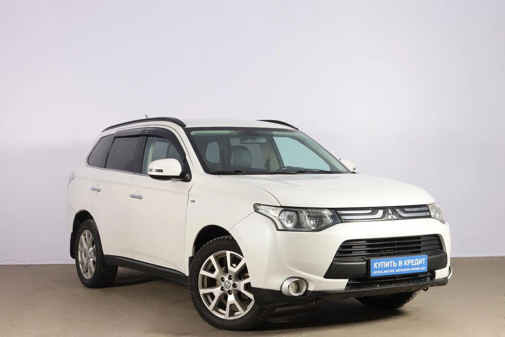 Внедорожник Mitsubishi Outlander 2013 года, 1909000 рублей, Новосибирск