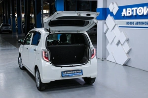 Хетчбэк Daihatsu Mira e:S 2016 года, 538000 рублей, Солонцы
