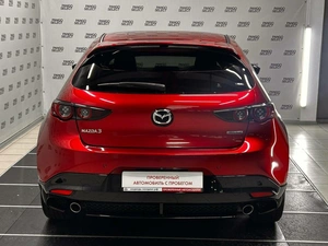 Хетчбэк Mazda 3 2019 года, 1445000 рублей, Красноярск