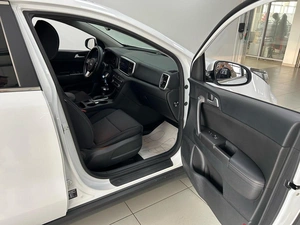 Внедорожник Kia Sportage 2021 года, 2480000 рублей, Брянск