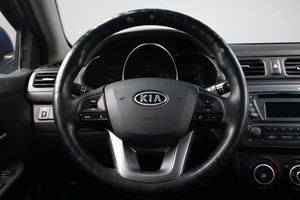 Седан Kia Rio 2012 года, 899000 рублей, Оренбург