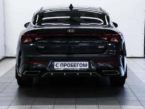 Седан Kia K5 2020 года, 2650000 рублей, Красноярск