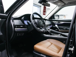 Внедорожник Changan CS95 2023 года, 2699000 рублей, Красноярск