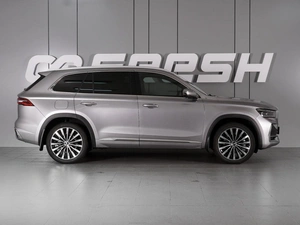 Внедорожник Geely Xingyue L 2025 года, 3685000 рублей, Красный Пахарь