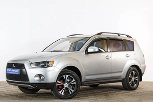 Внедорожник Mitsubishi Outlander 2011 года, 1099000 рублей, Тюмень