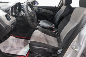 Хетчбэк Chevrolet Cruze 2012 года, 849000 рублей, Новокузнецк