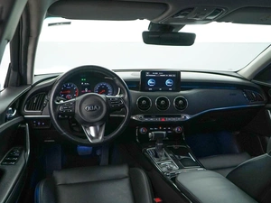 Лифтбек Kia Stinger 2021 года, 2650055 рублей, Москва