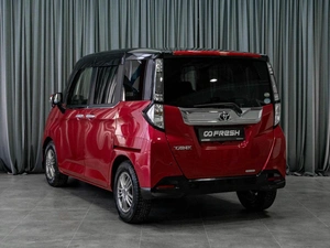 Хетчбэк Toyota Tank 2018 года, 1070000 рублей, Тюмень