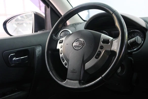 Внедорожник Nissan Qashqai 2013 года, 1249000 рублей, Омск