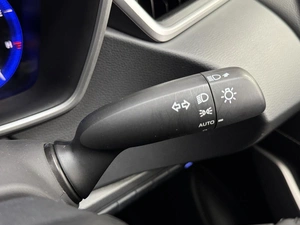 Универсал Toyota Corolla 2019 года, 1720100 рублей, Красноярск