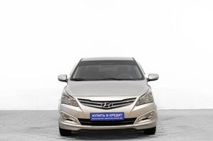 Седан Hyundai Solaris 2015 года, 899000 рублей, Барнаул