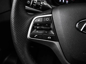 Седан Hyundai Solaris 2017 года, 1599000 рублей, Кирилловка