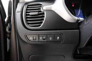 Хетчбэк Kia Rio X 2022 года, 1799000 рублей, Красноярск