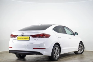 Седан Hyundai Elantra 2018 года, 1579000 рублей, Оренбург