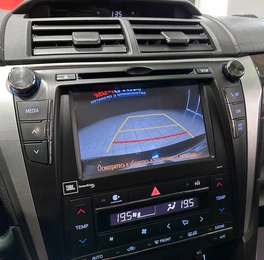 Седан Toyota Camry 2017 года, 2407000 рублей, Красноярск