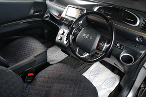 Минивэн Toyota Sienta 2016 года, 1469000 рублей, Тюмень