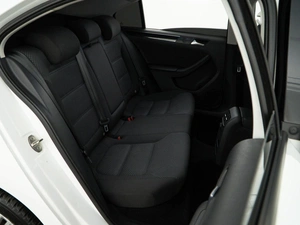 Седан Volkswagen Jetta 2016 года, 1067077 рублей, Москва