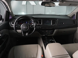 Минивэн Kia Carnival 2019 года, 2568000 рублей, Минеральные Воды