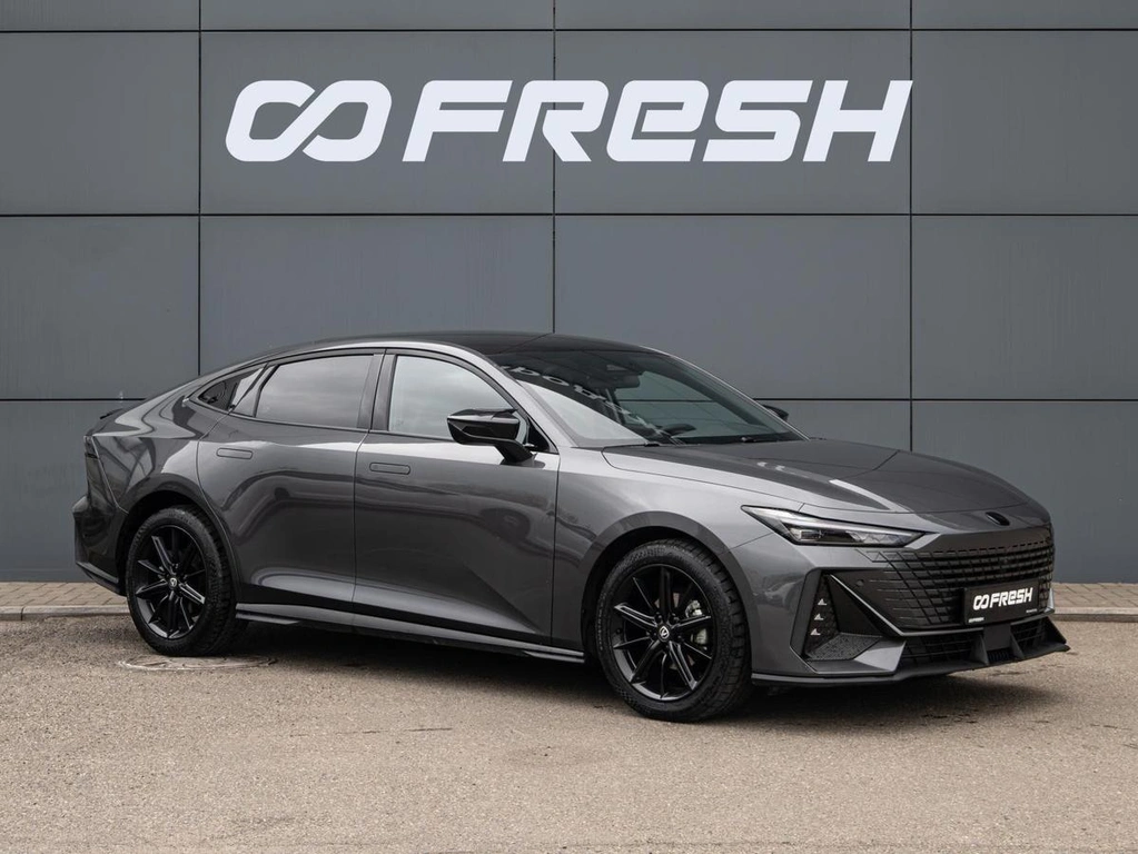 Лифтбек Changan UNI-V 2024 года, 2465000 рублей, Краснодар