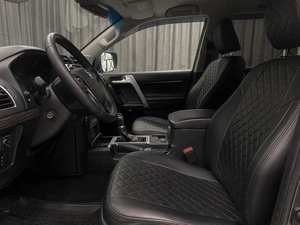 Внедорожник Toyota Land Cruiser Prado 2018 года, 5300000 рублей, Красноярск