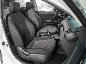 Хетчбэк Kia Rio 2012 года, 879000 рублей, Воронеж