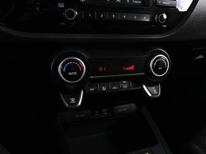 Седан Kia Rio 2017 года, 1299000 рублей, Аксай