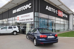 Седан Volkswagen Jetta 2012 года, 1280000 рублей, Мирное
