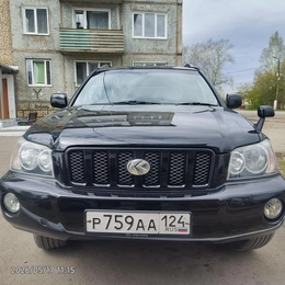 Внедорожник Toyota Kluger 2001 года, 975000 рублей, Канск