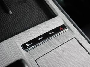 Внедорожник Geely Atlas 2024 года, 2499000 рублей, Воронеж