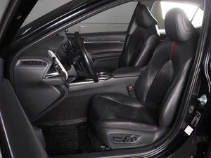 Седан Toyota Camry 2021 года, 3410000 рублей, Красный Пахарь