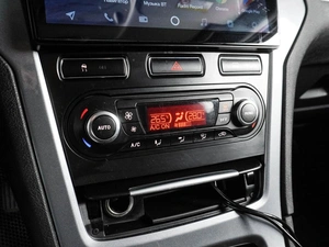 Седан Ford Mondeo 2012 года, 897000 рублей, Воронеж