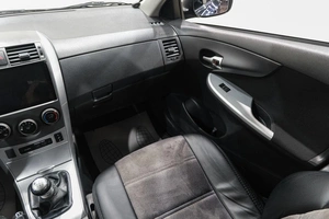 Седан Toyota Corolla 2012 года, 1099000 рублей, Новокузнецк