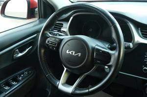 Седан Kia Rio 2021 года, 1589000 рублей, Омск