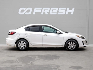 Седан Mazda 3 2012 года, 1325000 рублей, Краснодар