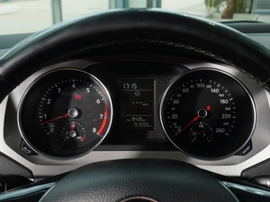 Седан Volkswagen Jetta 2018 года, 1248000 рублей, Тверь