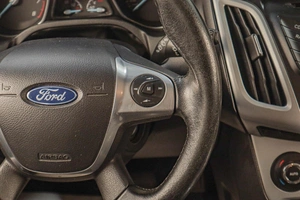 Хетчбэк Ford Focus 2013 года, 859000 рублей, Челябинск