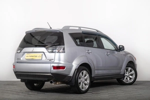 Внедорожник Mitsubishi Outlander 2010 года, 1379000 рублей, Томск