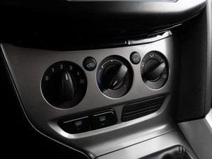 Универсал Ford Focus 2013 года, 739000 рублей, Тюмень