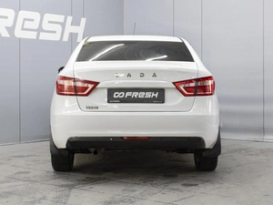 Седан ВАЗ (LADA) Vesta 2018 года, 910000 рублей, Омск