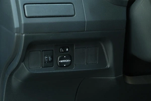 Хетчбэк Toyota Auris 2007 года, 859000 рублей, Омск