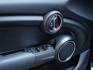 Хетчбэк MINI Cooper 2020 года, 2299077 рублей, Москва