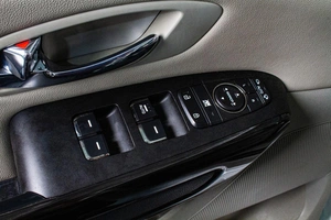 Минивэн Kia Carnival 2019 года, 2789000 рублей, Сургут