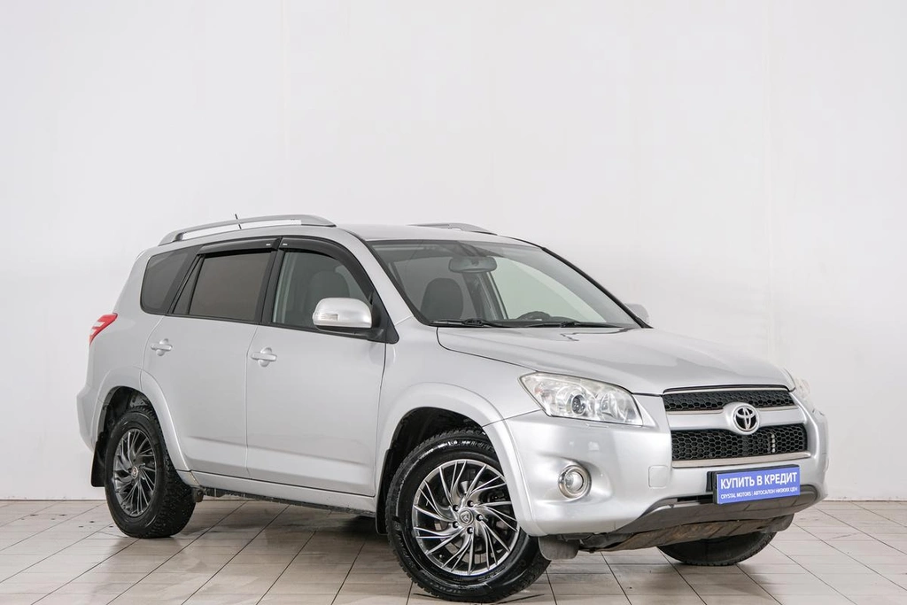 Внедорожник Toyota RAV4 2012 года, 1749000 рублей, Красноярск