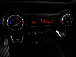 Хетчбэк Kia Rio X-Line 2017 года, 1398000 рублей, Минеральные Воды