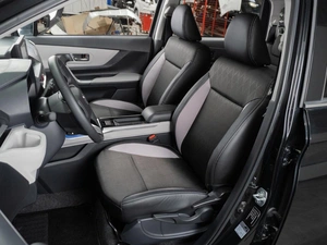 Минивэн Toyota Veloz 2023 года, 4249000 рублей, Тюмень