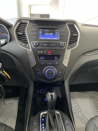 Внедорожник Hyundai Santa Fe 2017 года, 1997000 рублей, Солонцы
