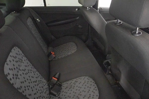 Седан Skoda Fabia 2006 года, 329000 рублей, Пермь