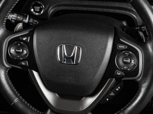 Минивэн Honda Stepwgn Spada 2017 года, 2459000 рублей, Тюмень